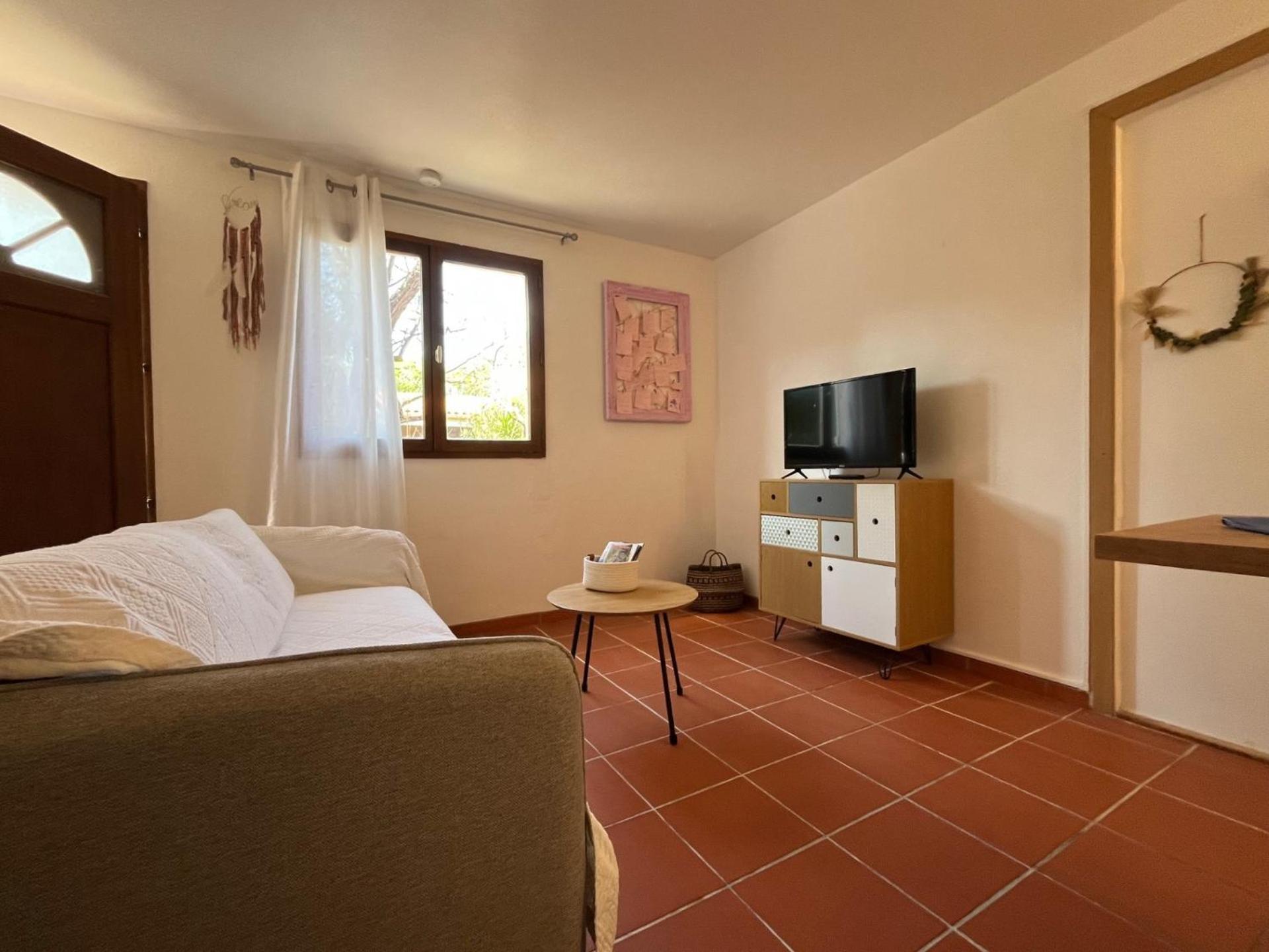 Cases Des Oliviers Room photo